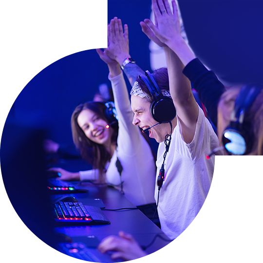 征途国际独家双向驱动技术<br>让电竞玩家尽情享受极致高速快感